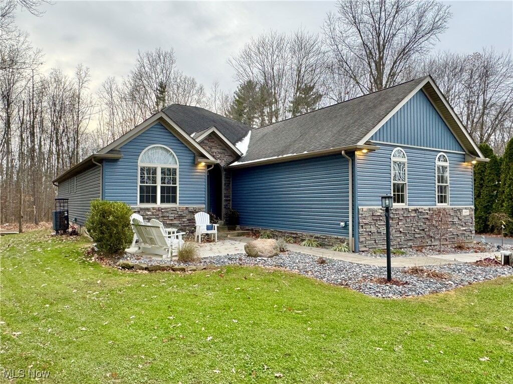 Property Photo:  11495 Campfire Circle  OH 44406 