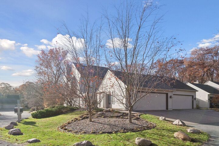 Property Photo: 4610 Bayswater Road MN 55331