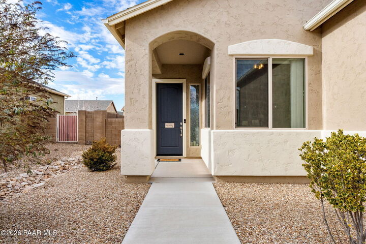 Property Photo: 5820 N Elton Place AZ 86314