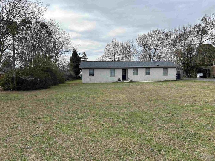 Property Photo:  6649 Hwy 29  FL 32577 