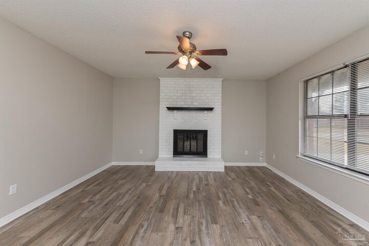 Property Photo:  6642 Bellview Pines Pl  FL 32526 