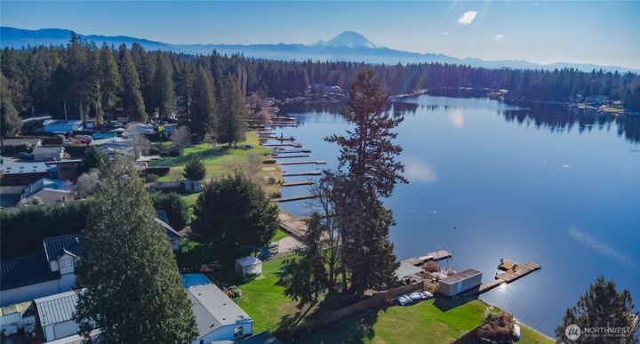 Property Photo: 30961 E Lake Morton Drive SE WA 98042