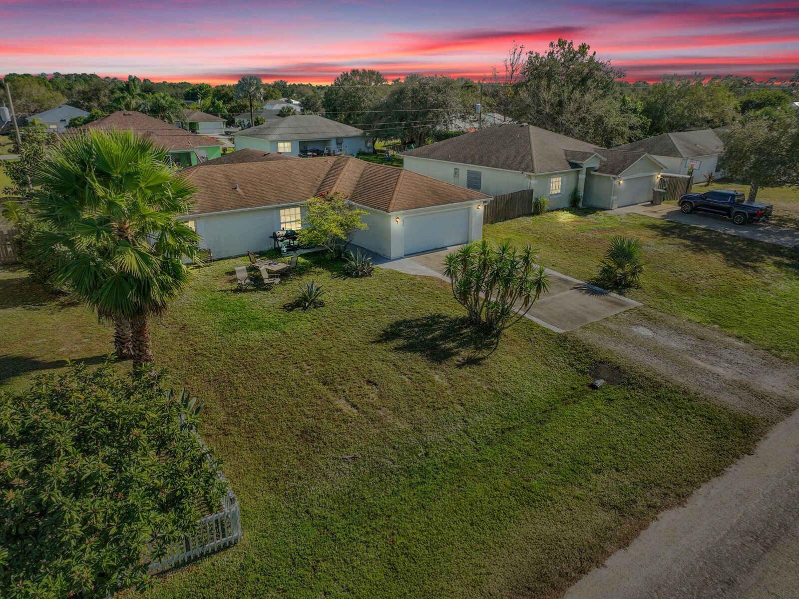 Property Photo:  7856 101st Avenue  FL 32967 