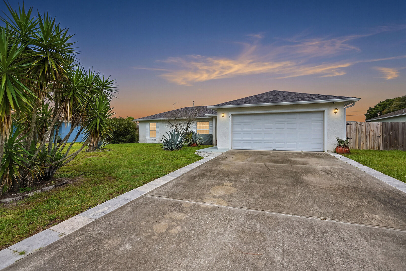 Property Photo: 7856 101st Avenue FL 32967
