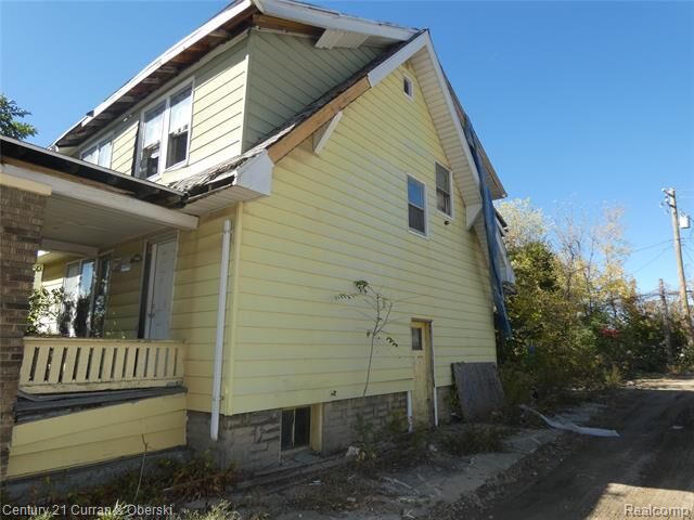 Property Photo:  5564 Ivanhoe Street  MI 48204 