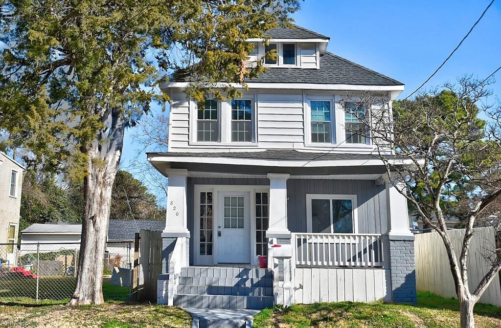 Property Photo:  820 Summit Ave  VA 23504 