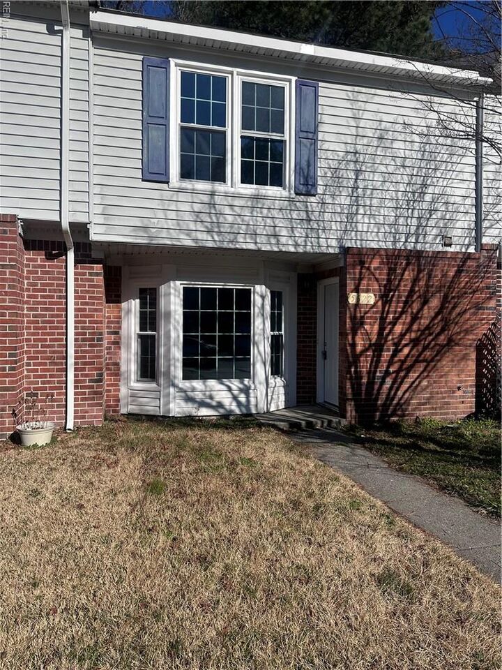 Property Photo:  5622 Carisbrooke Ln  VA 23703 