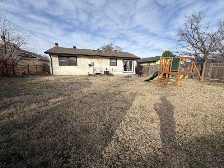 Property Photo:  2982 S Richmond Ct  KS 67217 