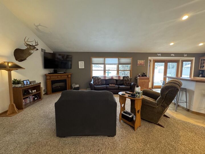 Property Photo:  4502 Sumpter Drive  WI 53563 