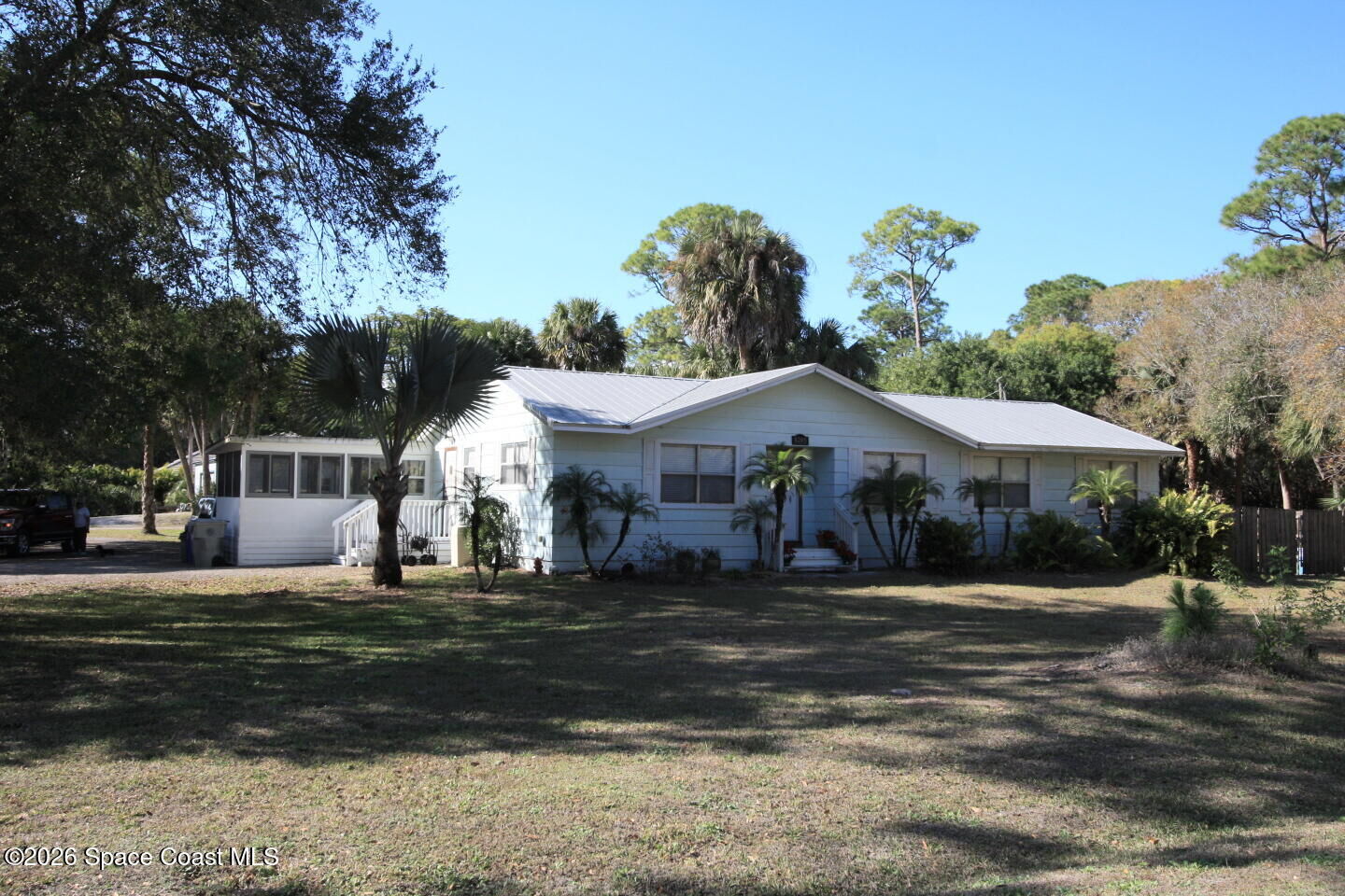 Property Photo:  8205 93rd Avenue  FL 32967 