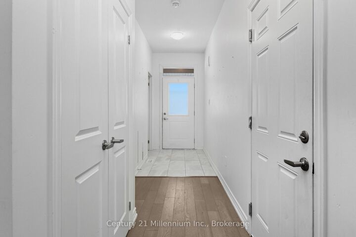 Photo de la propriété:  118 Jewel St Street  ON N0H 1J0 