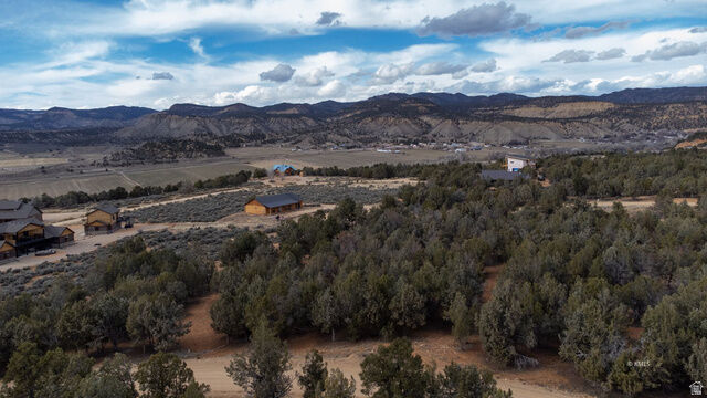 Property Photo:  23 White Cliffs Dr 23  UT 84758 