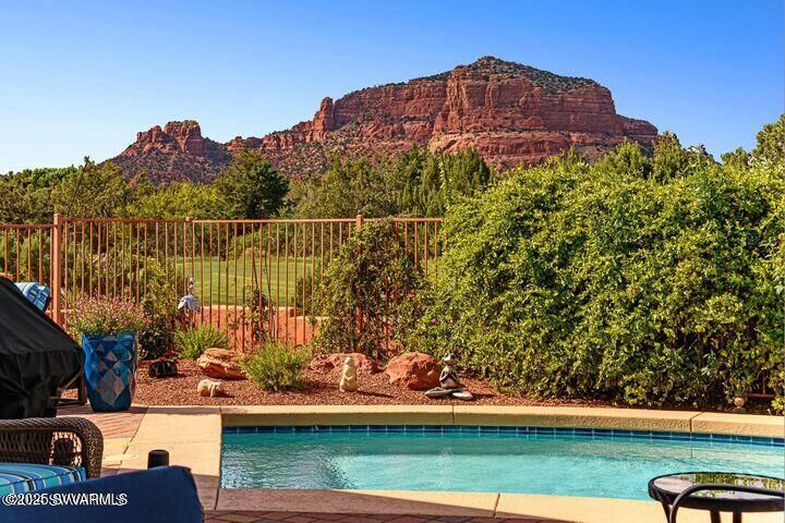 Property Photo:  677 Crown Ridge Road  AZ 86351 