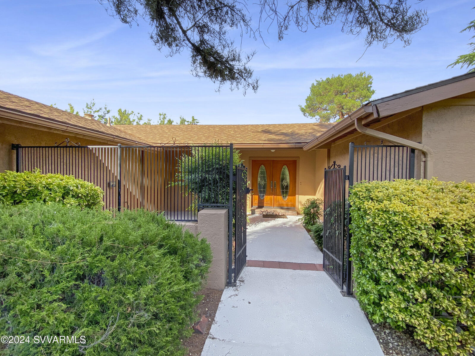 Property Photo: 10 Montazona AZ 86351