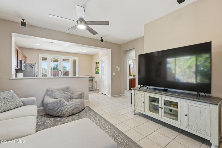 Property Photo:  1743 W Owens Way  AZ 85086 