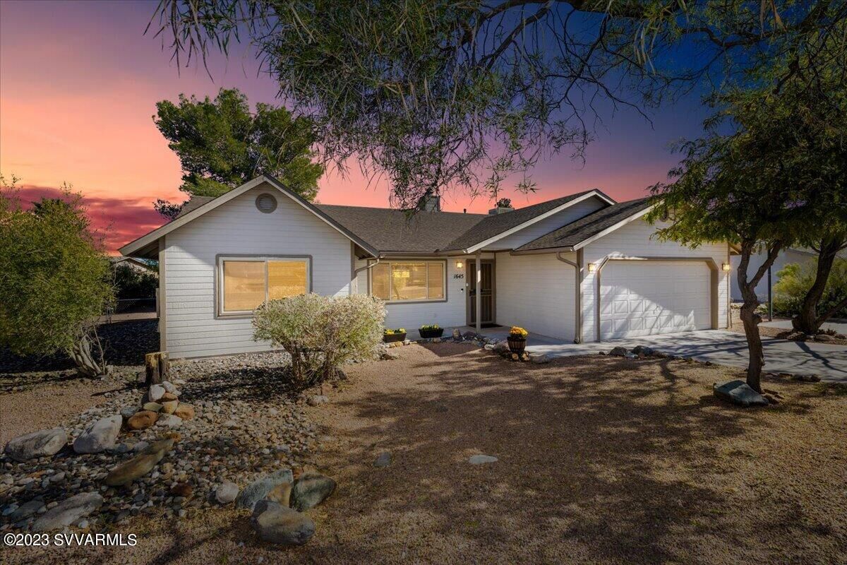 Property Photo:  1645 E Sierra Drive  AZ 86326 