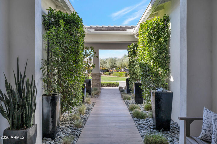 Property Photo: 11829 N San Clemente Street AZ 85388