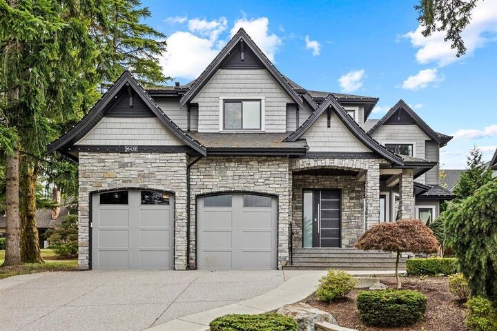 Property Photo:  16428 28 Avenue  BC V3Z 0A9 