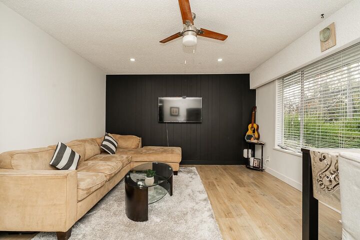 Property Photo:  11205 78A Avenue  BC V4C 1P4 