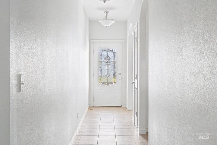 Property Photo:  1103 Liberty Circle  WA 99403 