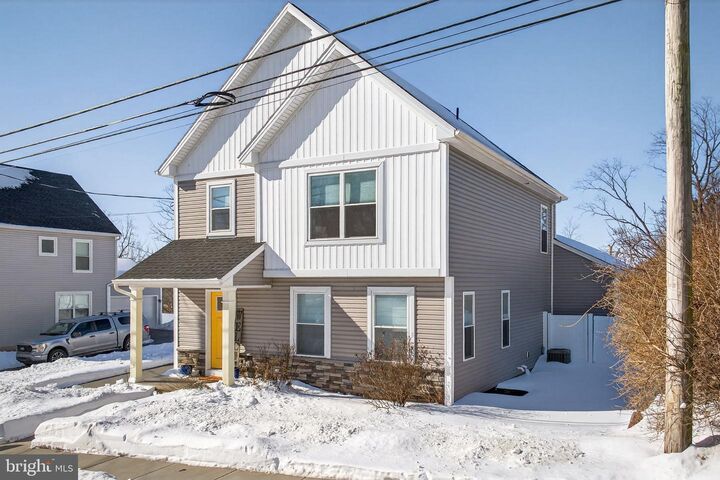 Property Photo: 94 N Reamstown Road PA 17578