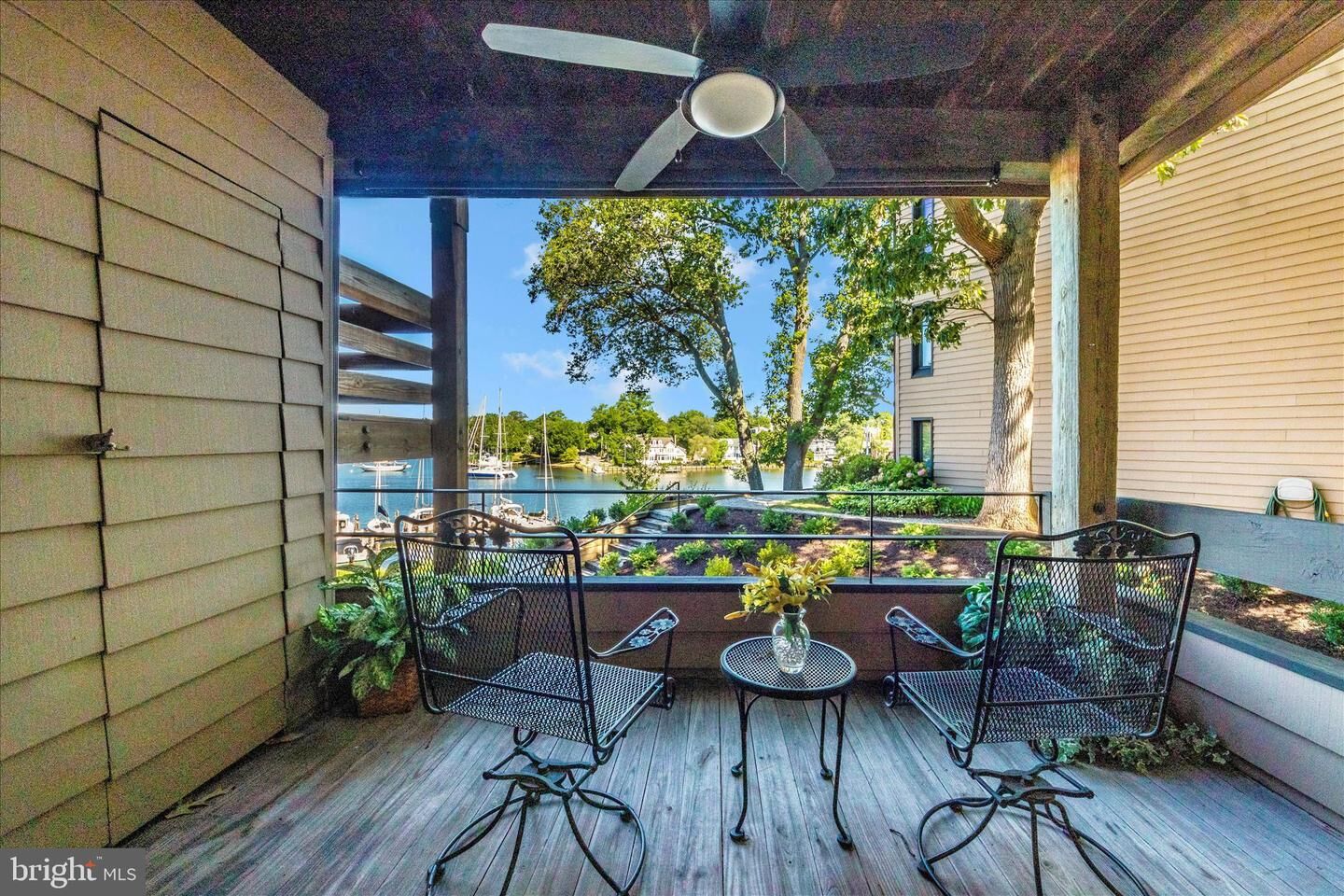 Property Photo:  5 President Point Drive A1  MD 21403 