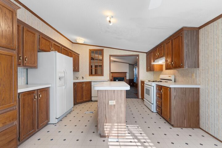 Property Photo:  196 Cr 295  AR 72653 