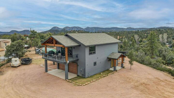 Property Photo:  210 N Valley Road  AZ 85541 