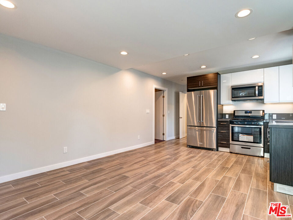 Property Photo:  508 N Pacific Coast Hwy  CA 90277 