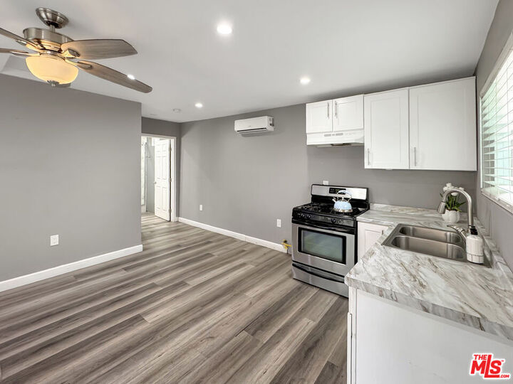 Property Photo:  6206 Home Ave  CA 90201 