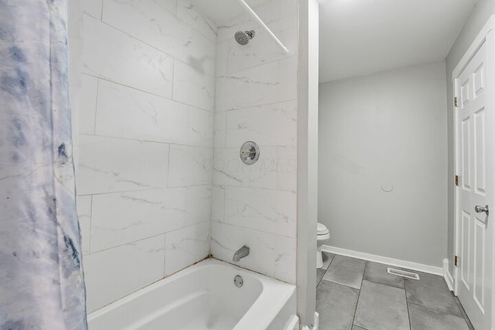 Property Photo:  137 Wisconsin Avenue  OH 43222 
