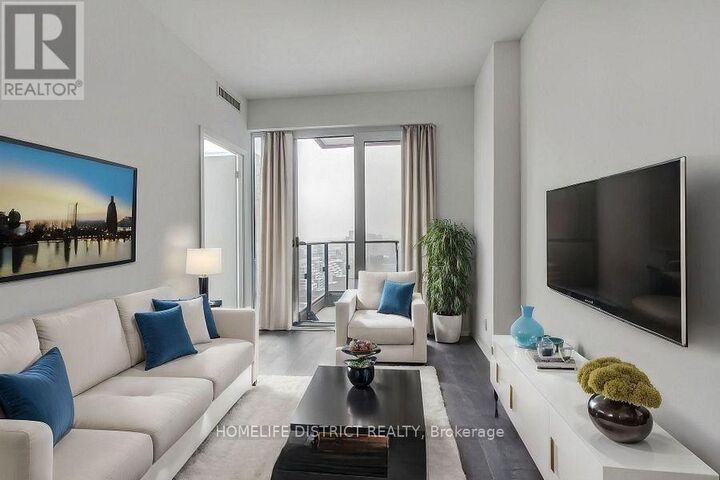 Property Photo: 55 Mercer Street 3202 ON M5V 0W4