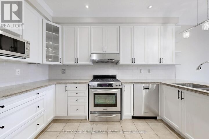 Property Photo:  106 Big Hill Crescent  ON L6A 4K7 