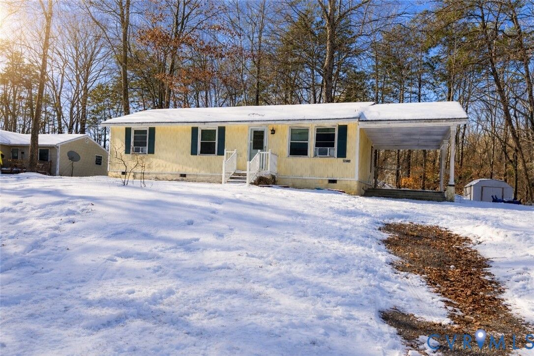 Property Photo: 26134 Shannon Mill Drive VA 22546