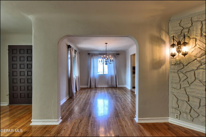 Property Photo:  825 Galloway Drive  TX 79902 