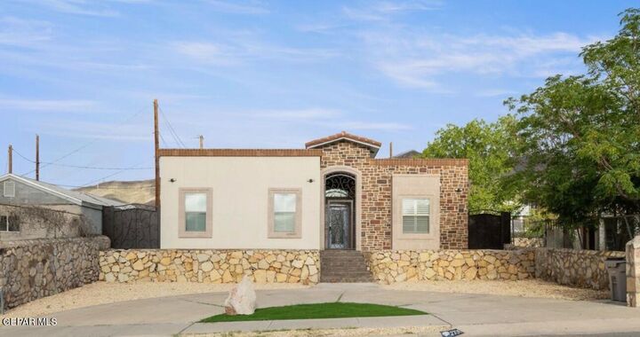 Property Photo:  2709 N Copia Street  TX 79930 