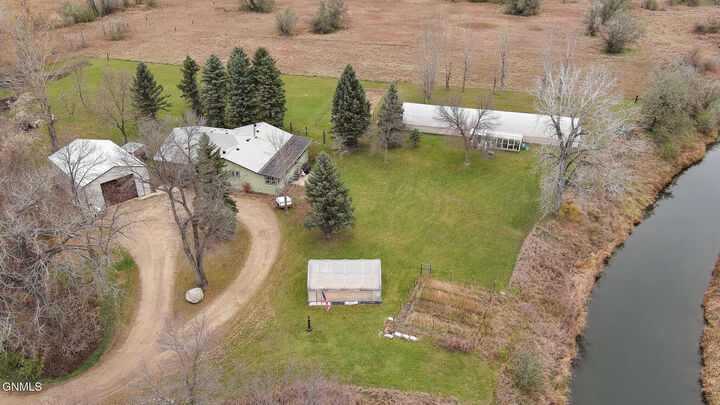 Property Photo:  2145 34th Street  ND 58554 