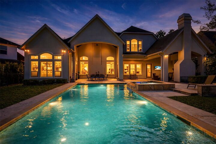 Property Photo:  75 S Player Crest Circle  TX 77382 