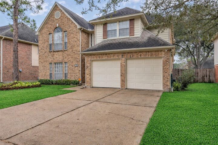 Property Photo:  1205 Chesterwood Drive  TX 77581 