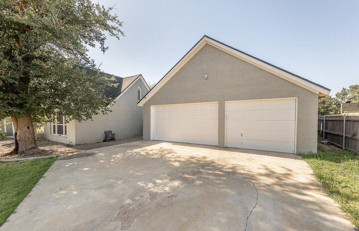 Property Photo: 304 Cactus Drive TX 79336