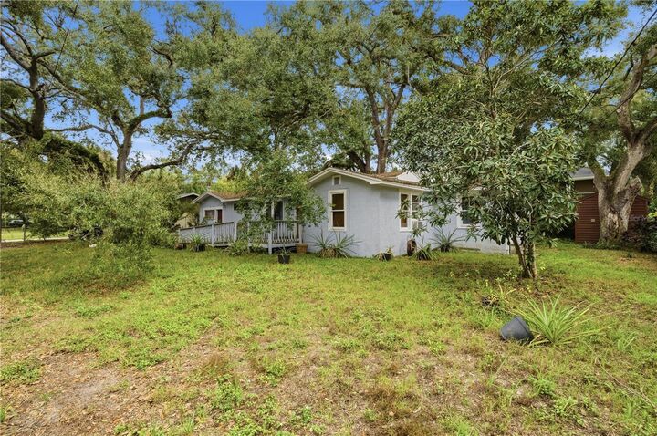 Property Photo:  3204 W Villa Rosa Street  FL 33611 