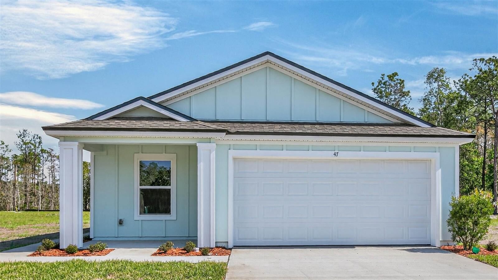 Property Photo:  47 Mulligan Way  FL 32110 