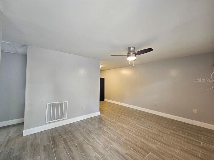 Property Photo: 5322 Pine Street A FL 33584