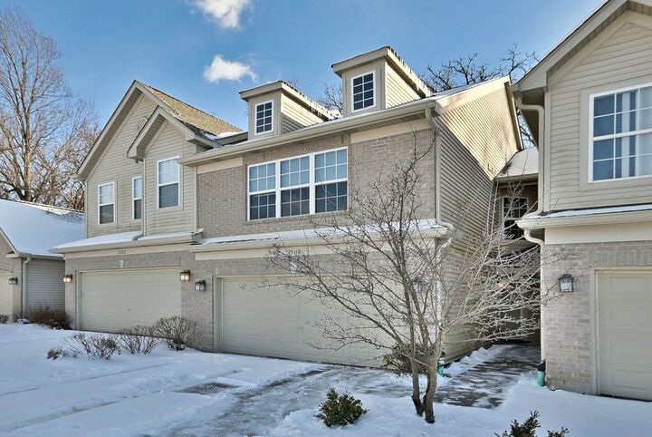 Property Photo:  5205 Granite Court  IL 60012 
