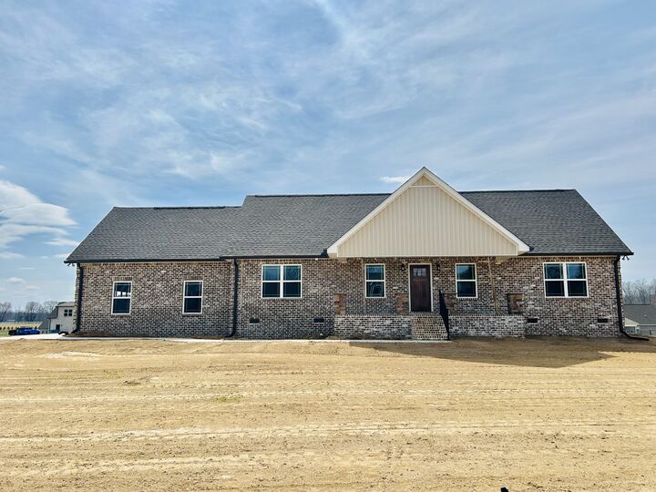 Property Photo:  405 Randall Ln  TN 37355 