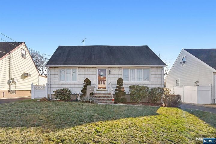 Property Photo: 340 Kipp Avenue NJ 07407