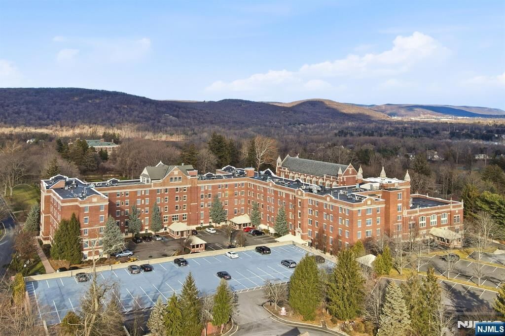 Property Photo:  2301 Rio Vista Drive  NJ 07430 