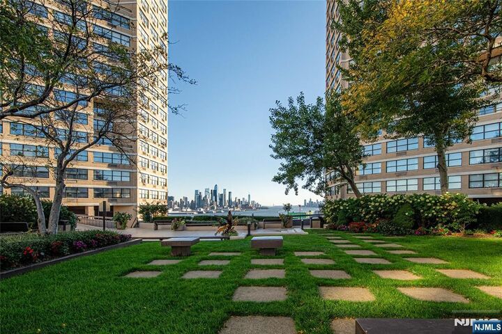 Property Photo: 7000 Kennedy Boulevard 25F NJ 07093