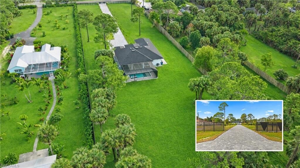 Property Photo:  1687 19th St SW  FL 34117 