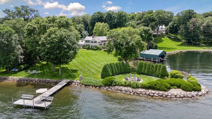 Property Photo:  2670 Woolsey Lane  MN 55391 